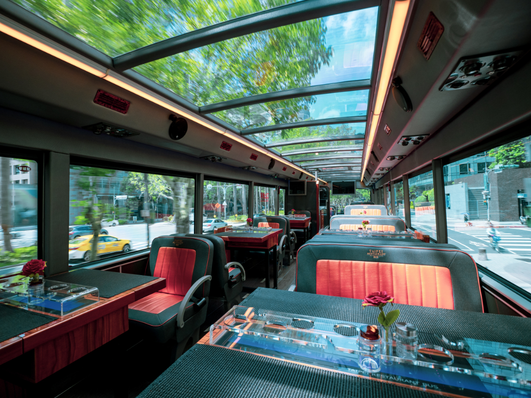 Enjoy 180 Degree City Views Aboard Double-Decker Restaurant Bus