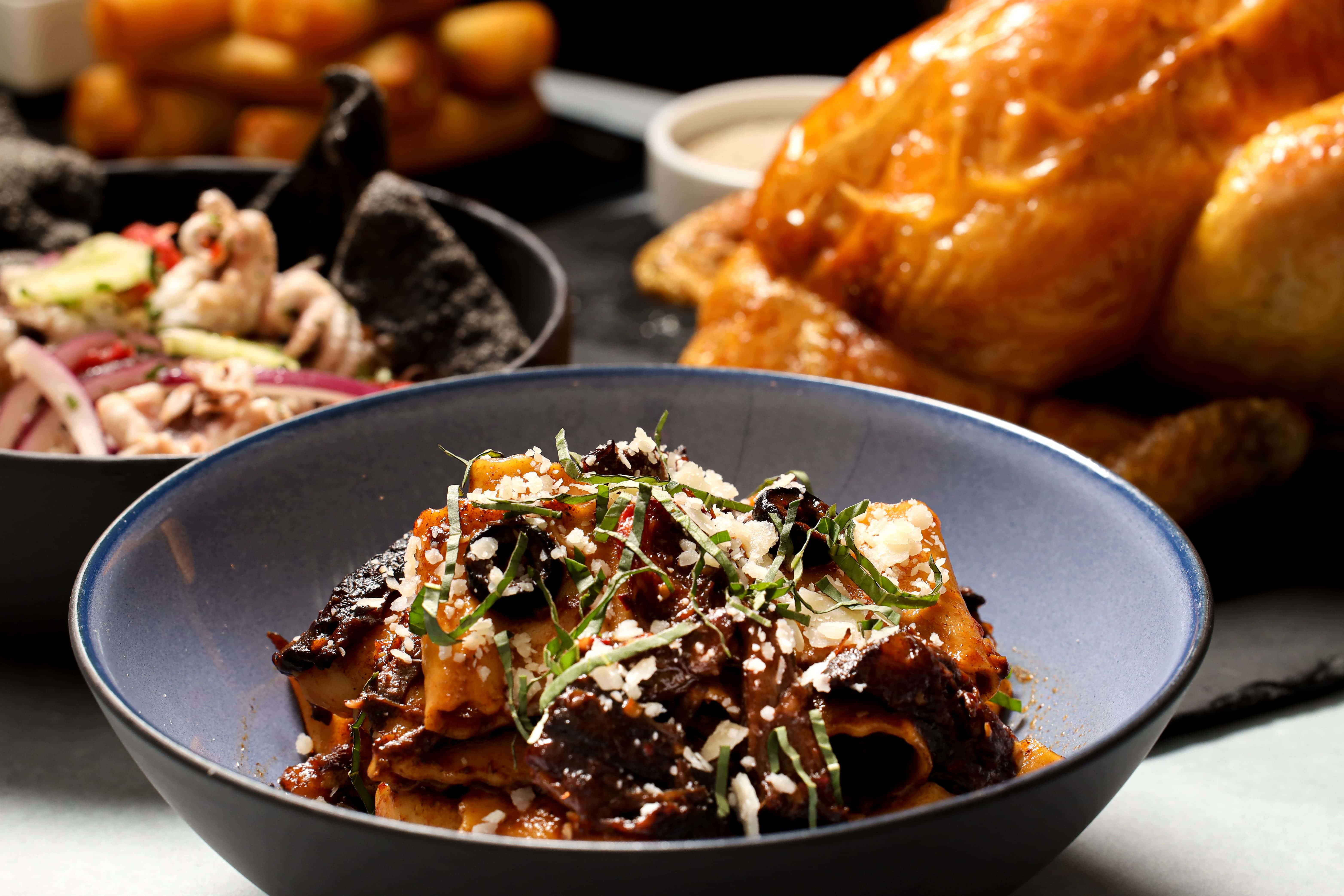 Regent_[Regent x Paul Lee Michelin Sharing Set]_Italian Tomato Oxtail Noodles.jpg